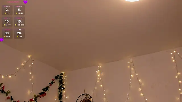 Snapshot of Carlasxdreams chatting on 10-09-25, 03:37 Carlasxdreams online show from 10-09-25, 03:37