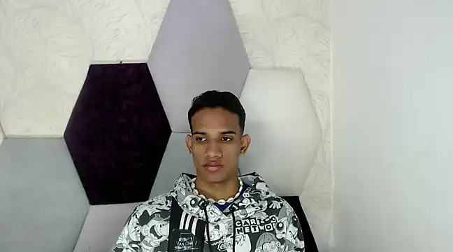 AbrahanBratz online show from 12-24-24, 12:22