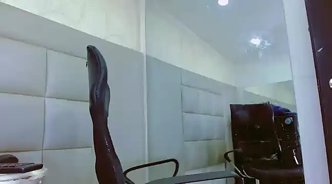 AbrahanBratz online show from 12-25-24, 06:09