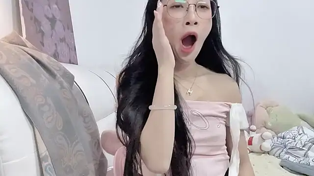 Lili-2 online show from 05-29-26, 02:26