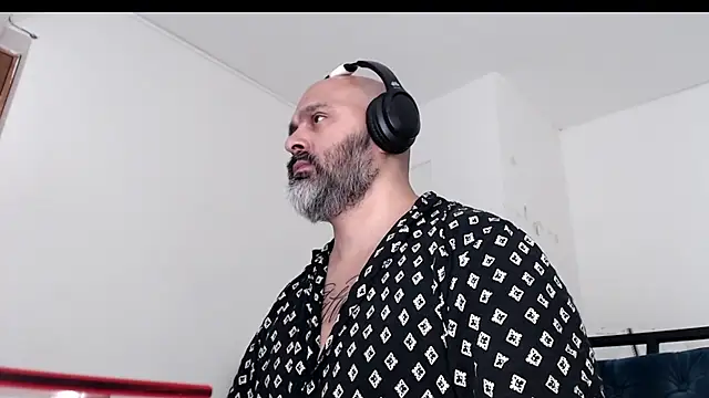 Gabriel Harmant online show from 02-05-26, 03:38