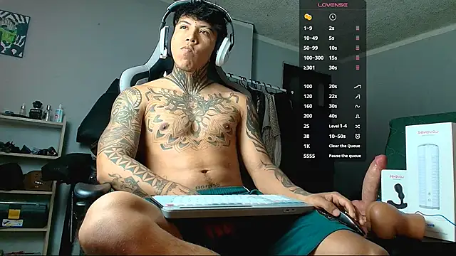 Snapshot of Nickhot0609 chatting on 09-24-25, 06:55 Nickhot0609 online show from 09-24-25, 06:55