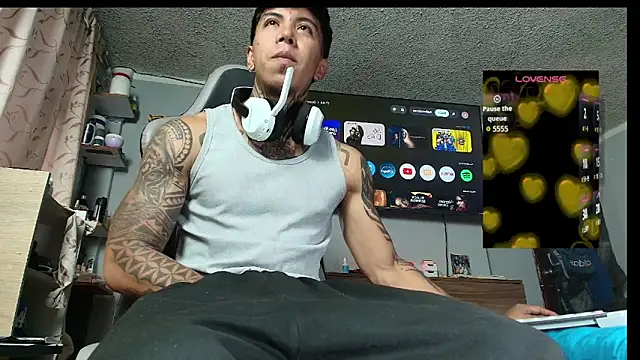 Nickhot0609 online show from 02-20-26, 10:43