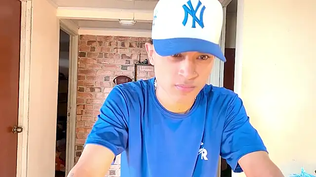 Snapshot of Edward_Milleer chatting on 02-03-26, 08:03 Edward Milleer online show from 02-03-26, 08:03
