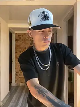 Snapshot of Edward_Milleer chatting on 02-12-26, 04:51 Edward Milleer online show from 02-12-26, 04:51
