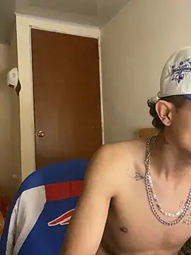 Snapshot of Edward_Milleer chatting on 02-27-26, 04:45 Edward Milleer online show from 02-27-26, 04:45