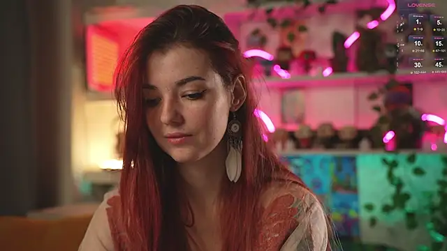 Snapshot of Charmings_054 chatting on 02-20-25, 06:35 Charmings 054 online show from 02-20-25, 06:35