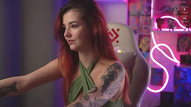 Snapshot of Charmings_054 chatting on 03-14-25, 06:39 Charmings 054 online show from 03-14-25, 06:39