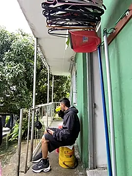 Jestebanano online show from 05-14-26, 08:04