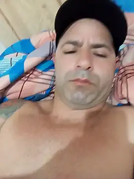 Snapshot of Marciogrei chatting on 12-16-24, 12:38 Marciogrei online show from 12-16-24, 12:38