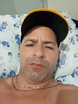 Snapshot of Marciogrei chatting on 12-27-24, 11:21 Marciogrei online show from 12-27-24, 11:21