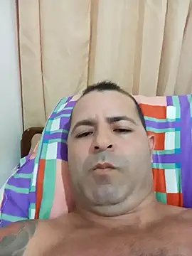 Snapshot of Marciogrei chatting on 02-06-25, 08:34 Marciogrei online show from 02-06-25, 08:34