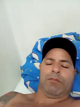 Snapshot of Marciogrei chatting on 02-18-25, 10:14 Marciogrei online show from 02-18-25, 10:14