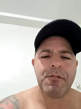 Snapshot of Marciogrei chatting on 09-10-25, 11:05 Marciogrei online show from 09-10-25, 11:05