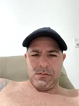 Snapshot of Marciogrei chatting on 09-12-25, 12:11 Marciogrei online show from 09-12-25, 12:11