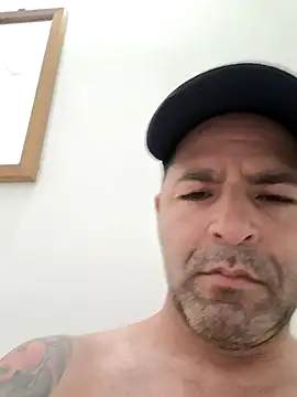 Snapshot of Marciogrei chatting on 09-14-25, 06:18 Marciogrei online show from 09-14-25, 06:18