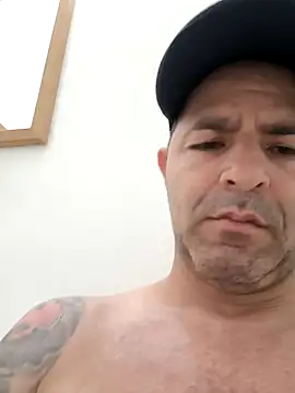 Snapshot of Marciogrei chatting on 10-05-25, 07:23 Marciogrei online show from 10-05-25, 07:23