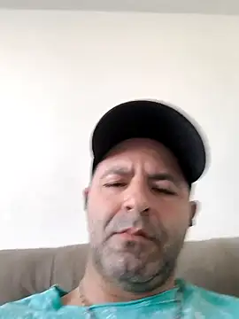 Snapshot of Marciogrei chatting on 11-19-25, 07:25 Marciogrei online show from 11-19-25, 07:25