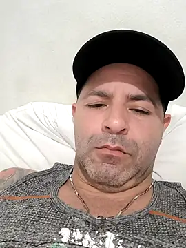 Snapshot of Marciogrei chatting on 11-26-25, 09:38 Marciogrei online show from 11-26-25, 09:38