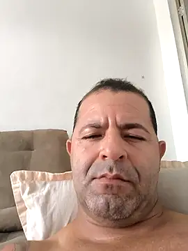 Snapshot of Marciogrei chatting on 02-21-26, 05:58 Marciogrei online show from 02-21-26, 05:58