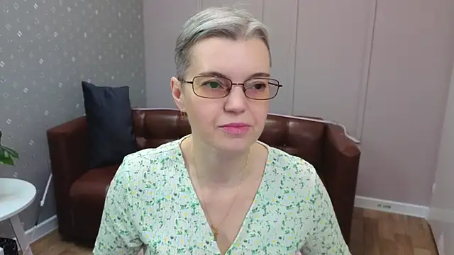 Cutie Erikaa1 online show from 12-20-25, 02:18