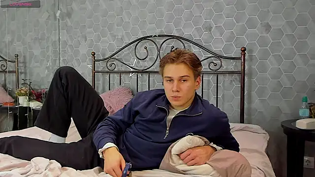 Marcus Swampov online show from 12-12-24, 02:59