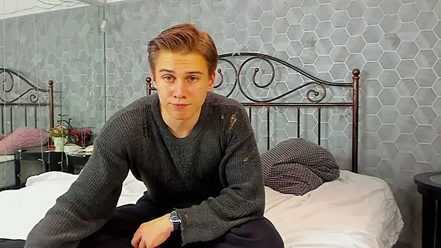 Marcus Swampov online show from 12-20-24, 07:12