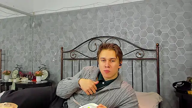 Marcus Swampov online show from 01-12-25, 04:42