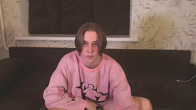 Marcus Swampov online show from 10-19-25, 04:18