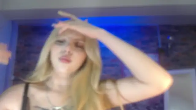 Kitty fox b online show from 02-11-25, 04:13