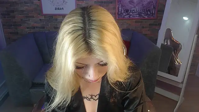 Kitty fox b online show from 02-27-25, 12:56