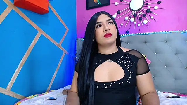 Snapshot of _Empera_ chatting on 02-05-25, 12:31 Empera online show from 02-05-25, 12:31