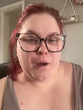 Snapshot of Tallulah-mae-xoxox chatting on 02-14-25, 10:49 Tallulah-mae-xoxox online show from 02-14-25, 10:49