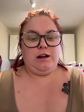 Snapshot of Tallulah-mae-xoxox chatting on 02-15-25, 04:45 Tallulah-mae-xoxox online show from 02-15-25, 04:45