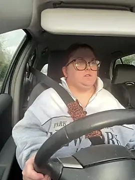 Snapshot of Tallulah-mae-xoxox chatting on 02-22-25, 04:19 Tallulah-mae-xoxox online show from 02-22-25, 04:19