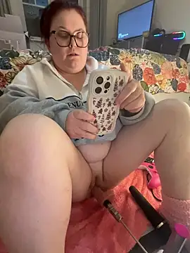 Snapshot of Tallulah-mae-xoxox chatting on 02-22-25, 10:31 Tallulah-mae-xoxox online show from 02-22-25, 10:31