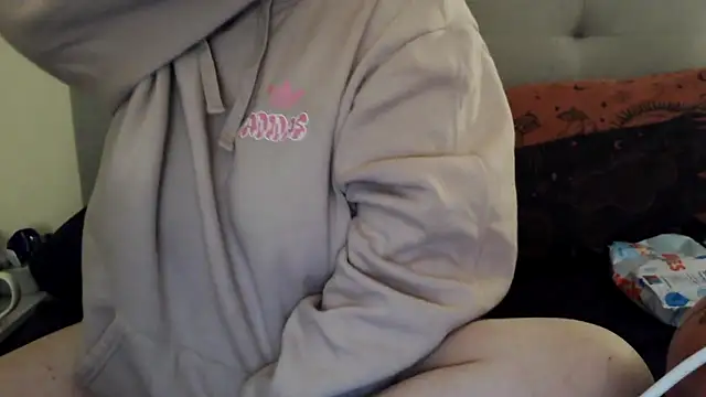 Snapshot of Tallulah-mae-xoxox chatting on 03-03-25, 09:48 Tallulah-mae-xoxox online show from 03-03-25, 09:48