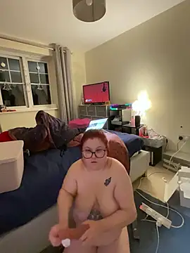 Snapshot of Tallulah-mae-xoxox chatting on 03-05-25, 11:05 Tallulah-mae-xoxox online show from 03-05-25, 11:05