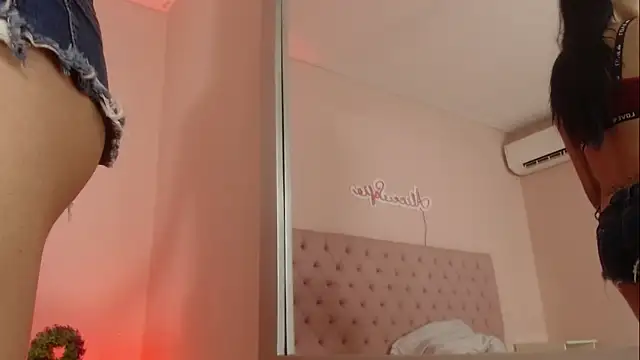 alice sofia online show from 11-24-25, 01:22