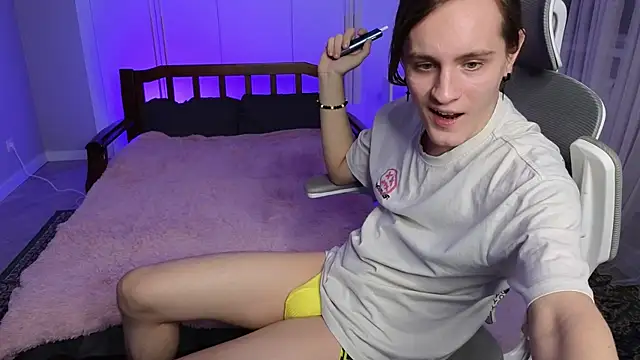 nikompell online show from 12-15-24, 02:59