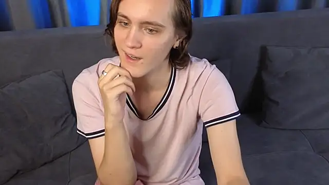 nikompell online show from 09-24-25, 07:44