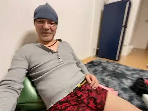 Grandpa29hijii online show from 02-03-25, 01:51