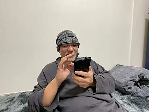 Grandpa29hijii online show from 03-05-25, 01:06