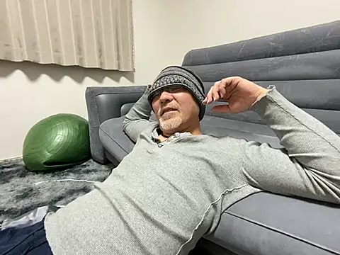 Grandpa29hijii online show from 03-18-25, 12:58