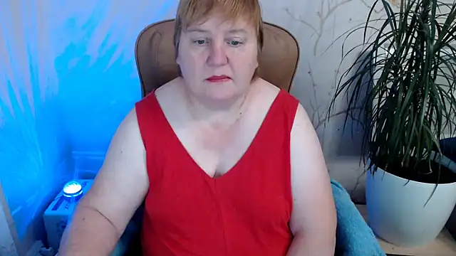 Snapshot of Limonka-Fire chatting on 12-06-24, 08:05 Limonka-Fire online show from 12-06-24, 08:05