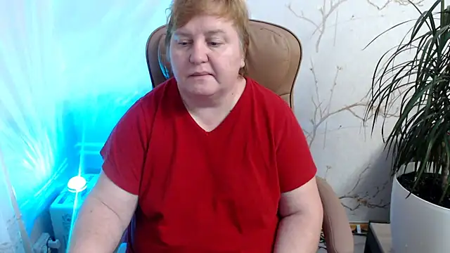 Snapshot of Limonka-Fire chatting on 12-12-24, 12:33 Limonka-Fire online show from 12-12-24, 12:33