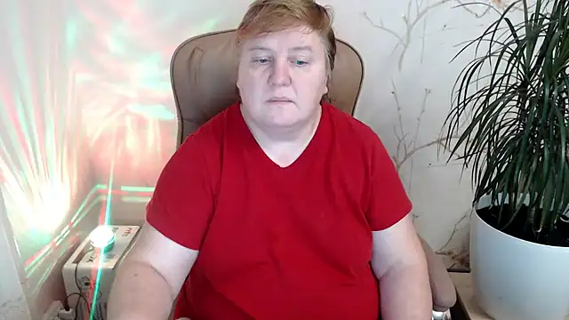 Snapshot of Limonka-Fire chatting on 12-12-24, 09:15 Limonka-Fire online show from 12-12-24, 09:15