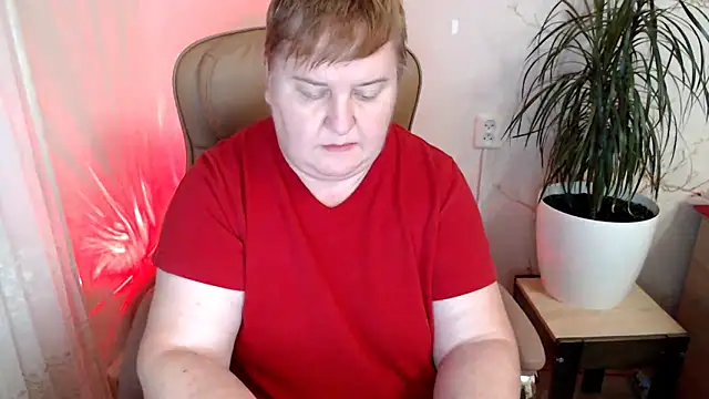 Snapshot of Limonka-Fire chatting on 12-26-24, 03:31 Limonka-Fire online show from 12-26-24, 03:31