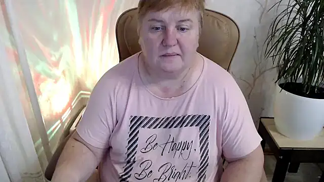 Snapshot of Limonka-Fire chatting on 01-03-25, 08:43 Limonka-Fire online show from 01-03-25, 08:43