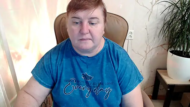 Snapshot of Limonka-Fire chatting on 01-11-25, 07:05 Limonka-Fire online show from 01-11-25, 07:05